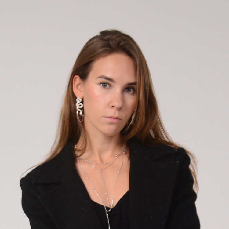 Ксения Луканцева