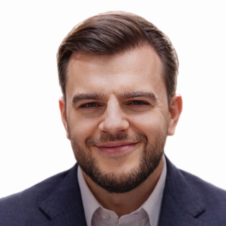 Кавалерчик Антон