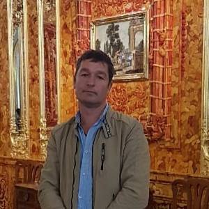 Александр Постников