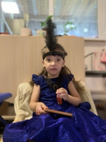 Лера Лунегова Представляет