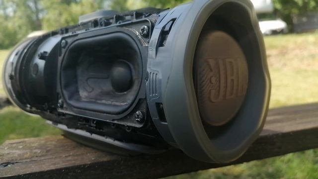 JBL Charge 4 TL Bass test lfm 100 vol