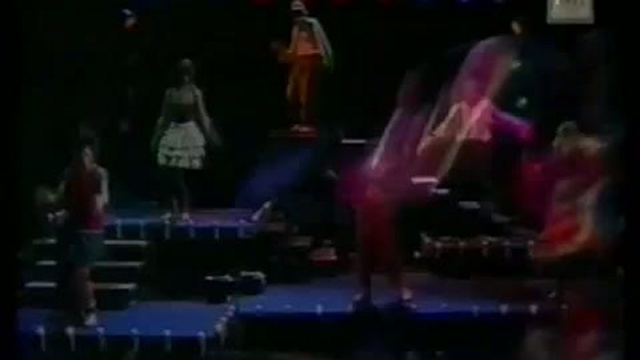 Первая заставка + театр пластической импровизации