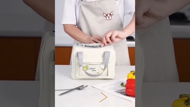 Ланч бег Brivilas прямоугольный с прозрачным карманом Цыплята 4 л