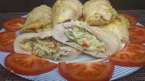 Куриные рулетики. Удачный вариант горячего блюда. Сочно! Нежно! Вкусно!