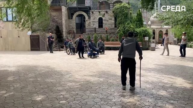 Инвалиды-колясочники г. Каспийска посетили комплекс отдыха «Главрыба»