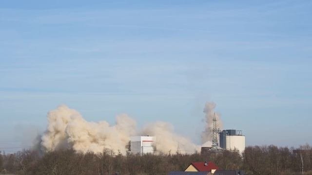 Sprengung des Knepper-Kraftwerk in Castrop-Rauxel