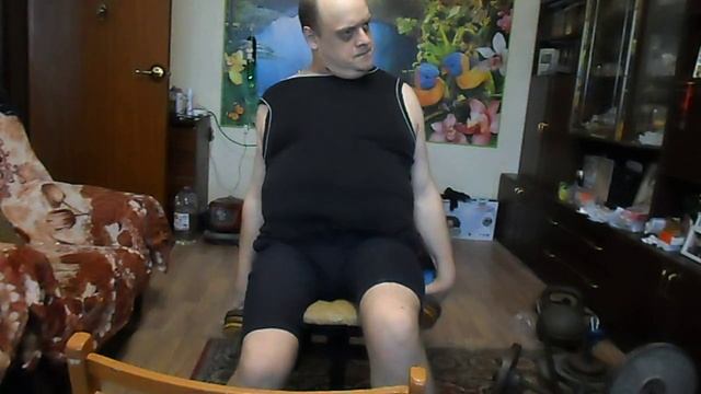 подъём на бицепс с толстыми ручками