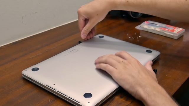 UPGRADE de MEMÓRIA no MacBook AIR ou PRO RETINA! Como fazer upgrade de SSD