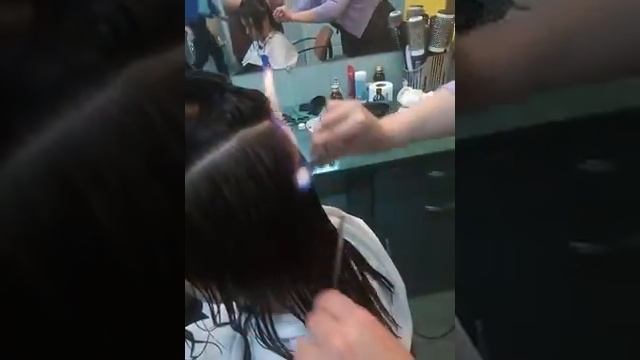 Стрижка ОГНЕМ Донецк!Запаивание кончиков(лечение волос)