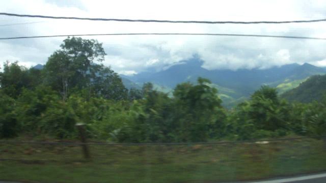 По горной дороге на острове БОРНЕО (КАЛИМАНТАН) к горе Кинабалу! Малайзия