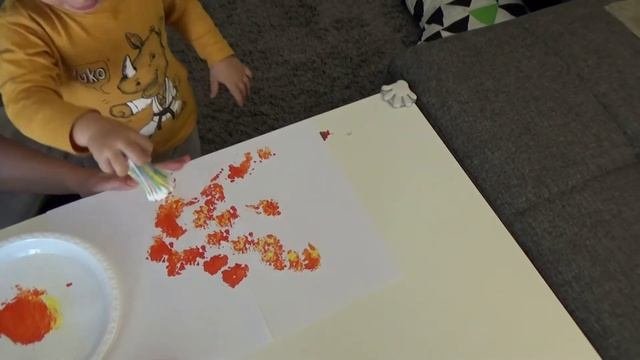Поделки с детьми от 1 года, home painting, drawing tricks for kids #homeplay #видеодлядетей #kai