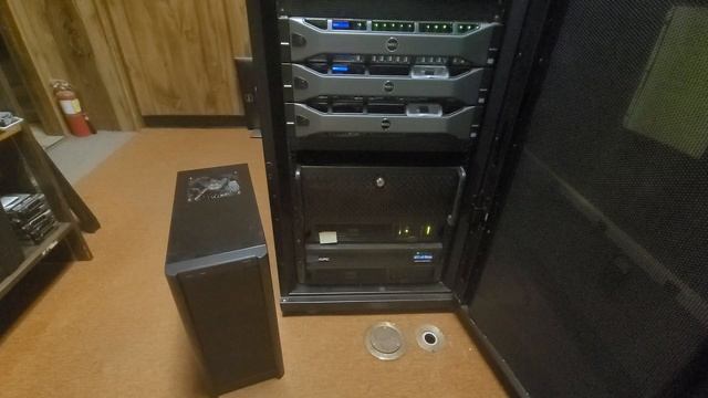 Talking about my various TrueNAS file server setups