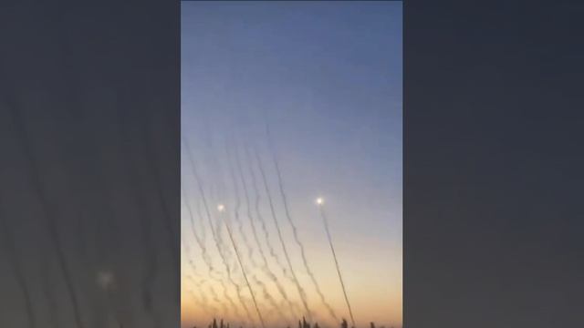 На видео пуски ракет ATACMS по Крыму. В одном месте получается стянули больше десятка установок