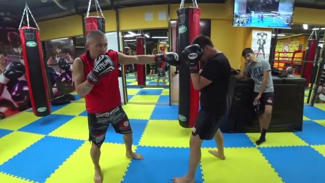 Кикбоксинг