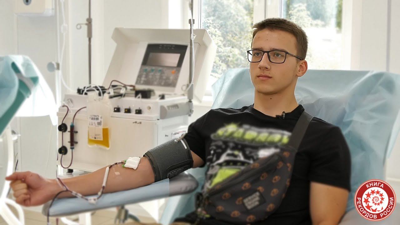 САМЫЙ МОЛОДОЙ ПОЧЕТНЫЙ ДОНОР России живет в Саратове - Михаил Трусаков, 20 лет