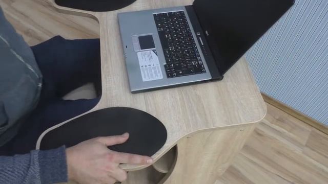 Самый маленький компьютерный стол SCORPIO