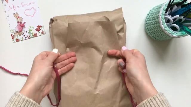 Как красиво и просто упаковать шапку и снуд