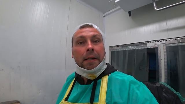 #чехия #работа_в_чехии #скрытая_камера Скрытая камера на заводе Крокодил в Чехии.