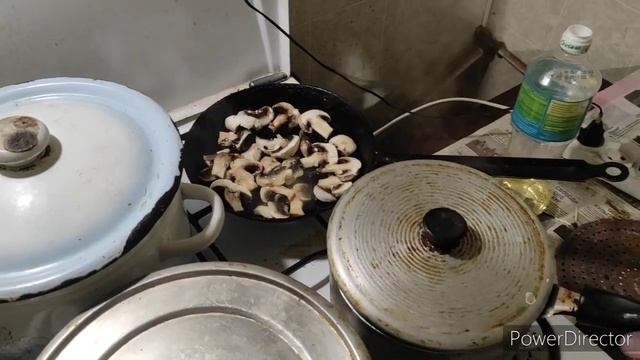 Впитываю мудрость поколений Сырный суп по Митрофановски