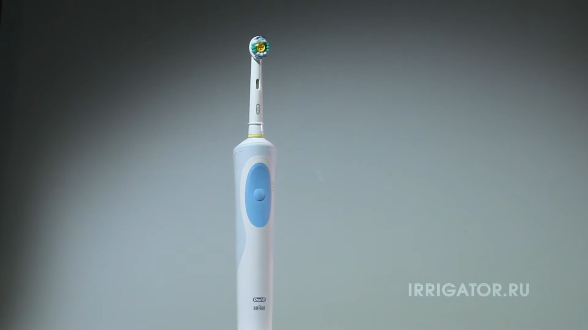 Электрическая зубная щетка Braun Oral B Vitality Precision Clean