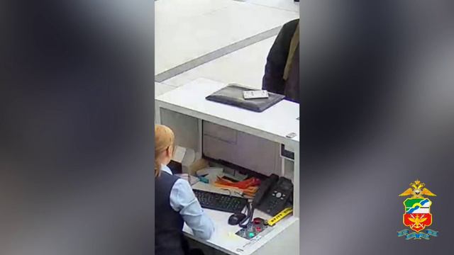 Кузбассовец в аэропорту Толмачево украл ноутбук