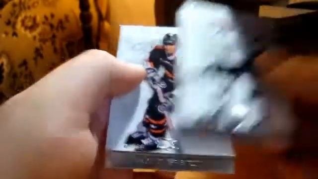 2012-13 Upper Deck Artifacts Hockey Hobby Case Break 13 of 16.avi