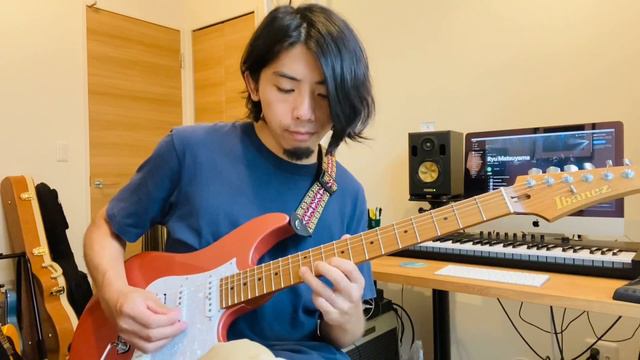 Guitar solo with looper Ibanez AZ2204