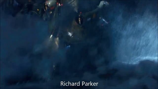 Pacific Rim: Hong Kong Fight Scene- Cherno Alpha and Crimson Typhoon vs Otachi and Leatherback