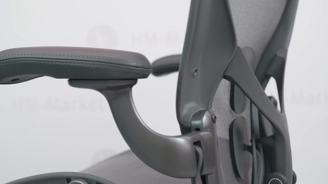212 - Herman Miller Aeron Carbon + кож. подл.