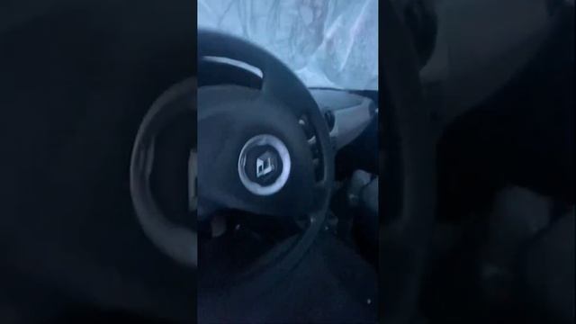 Renault Logan 1.6 в разбор