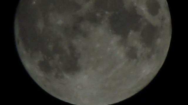 Moon - Canon PowerShot SX40HS