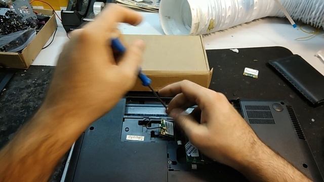 Не работает WIFI на ноутбуке. Как включить WIFI без клавиатуры