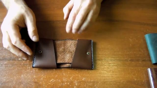 Кошельки из кожи,ручная работа.