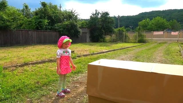 Новые Игрушки и Шарлотта Земляничка Channel for children