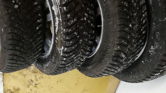 Nokian Hakkapeliitta 8 SUV 21570 R16