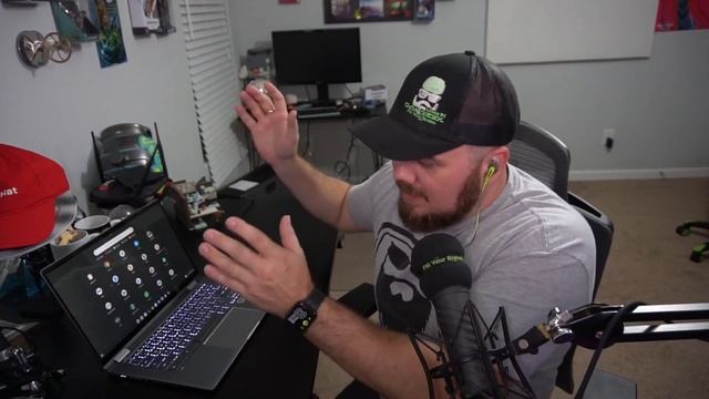 Chrome OS Is A Google Disaster! A True Linux Distro Is The Solution