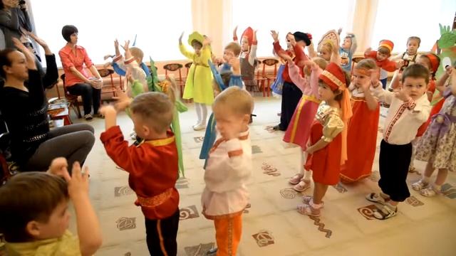 Праздник осени в детском саду. 2015г. Детские выпускные.