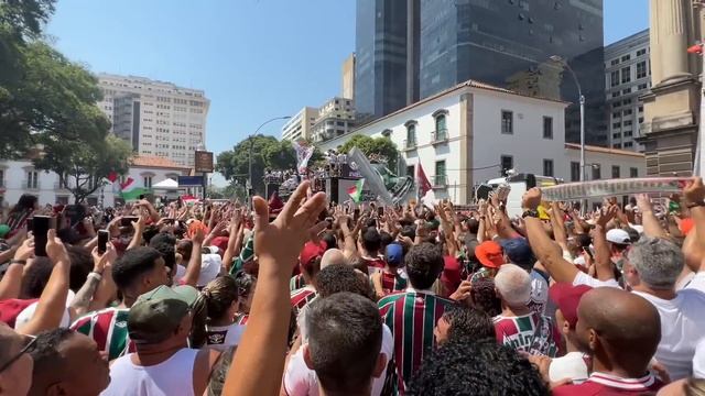 FESTA HISTÓRICA TRICOLOR NO RIO DE JANEIRO! - DESFILE DOS CAMPEÕES DA LIBERTADORES 2023