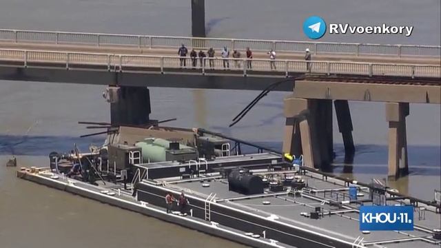 ‼️🇺🇸🔥💪Ещё один мост разрушен: баржа врезалась в мост на острове Пеликан в Техасе