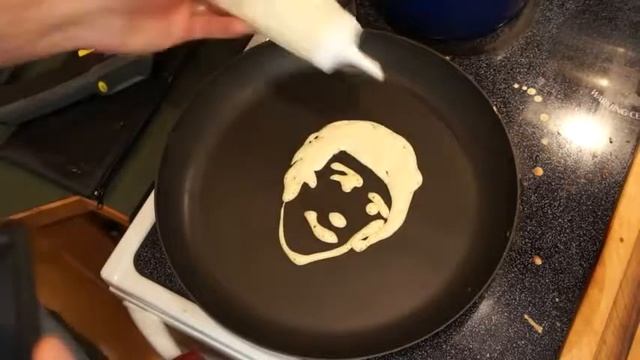 Как Печь блинчики с лицом