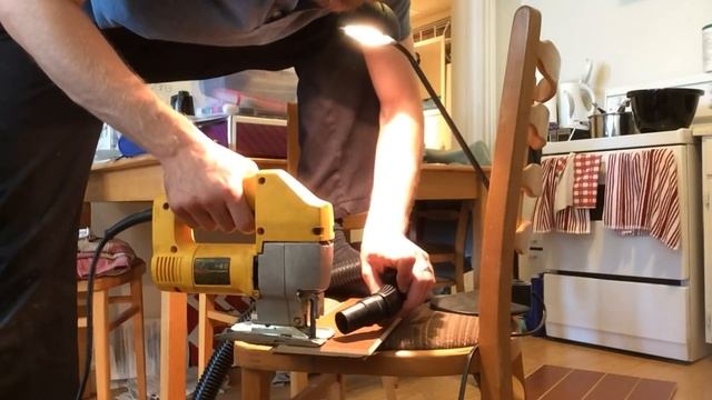 How To Install A Laminate Floor -In Your Car!