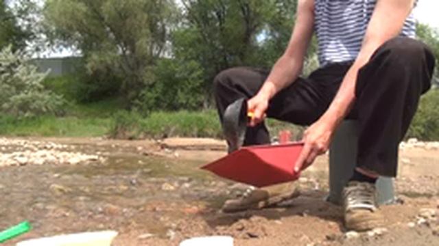 Признаки драгоценных камней на речке