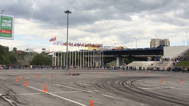 "МОСКОВСКОЕ ТЮНИНГ ШОУ 2016" Дрифт-заезды