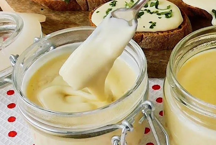 Плавленый сыр из творога в домашних условиях - вкусный и нежный!