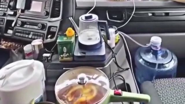 Всё своё вожу с собой...)))