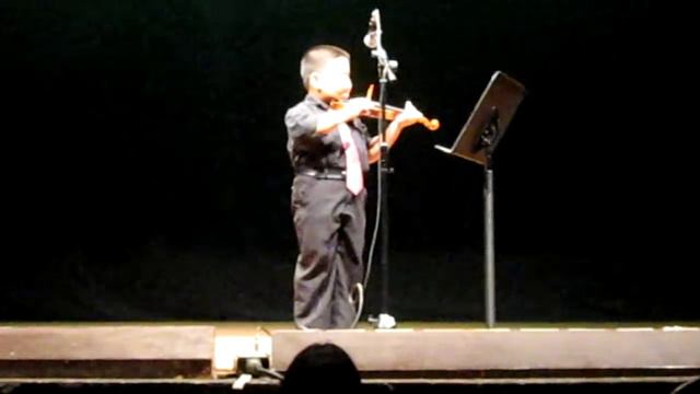 Leonardo's first violin recital