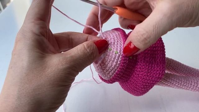 Crochet Amigurumi Mommy Long Legs