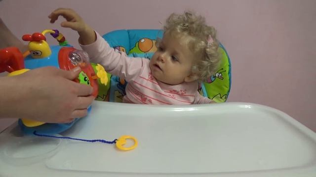 Музыкальная улитка каталка Развивающие игрушки для малышей Игрушка каталка