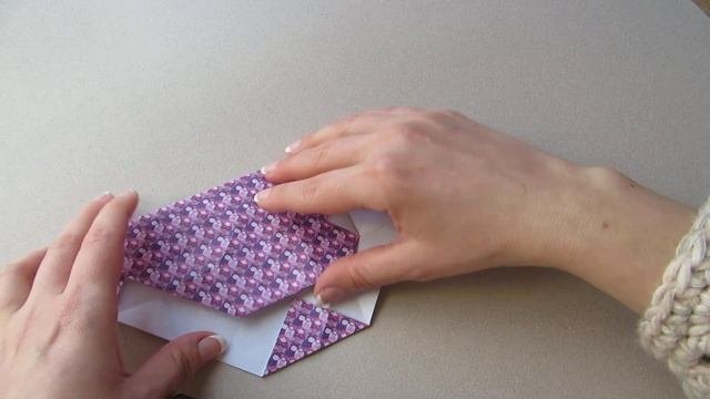 CREATION DUNE ROSE EN PAPIER ORIGAMI bijoux dartisan