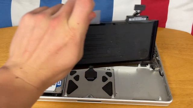 How To replace Battery On 13" MacBook Pro 2009 2010 2011 2012